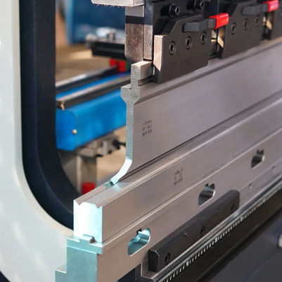 1000KN 부엌 싱크 머신 CNC 프레스 브레이크 125T 2500 8ft 금속 굽기 머신