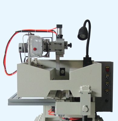 금속 싱크대를 위한 완전 자동 CNC 용접 기계