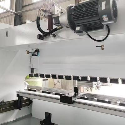 다기능 지능형 30T / 60T 물 라인 굽기 기계 금속 엽 Matel 엽