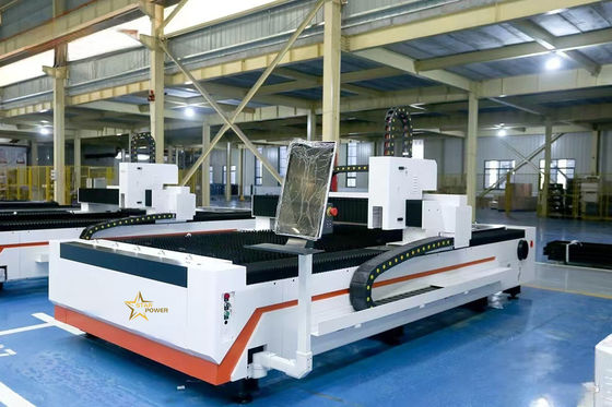 큰 고전력 3KW 정밀 CNC 금속 레이저 절단 기계