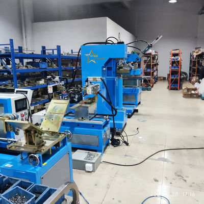 PLC 제어 된 관절 및 각 압축 기계 부엌 산업에서 고 정밀 및 부드러운 용접 톱니