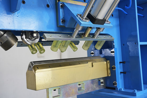 2.3KW 30MPa 0.5-1.0MPa PLC 제어 된 부엌 싱크 머신 고 정밀 관절 및 각 압축