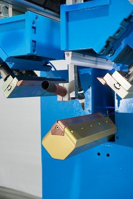 3 축 CNC 위치화 220V 전압 및 스테인리스 스틸 프레임에 대한 500W 전력